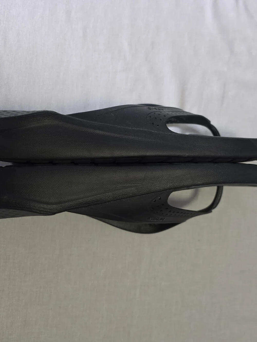 Crocs LiteRide Flip Flop Sandals Mens 11 Black Gray Comfort Summer Beach